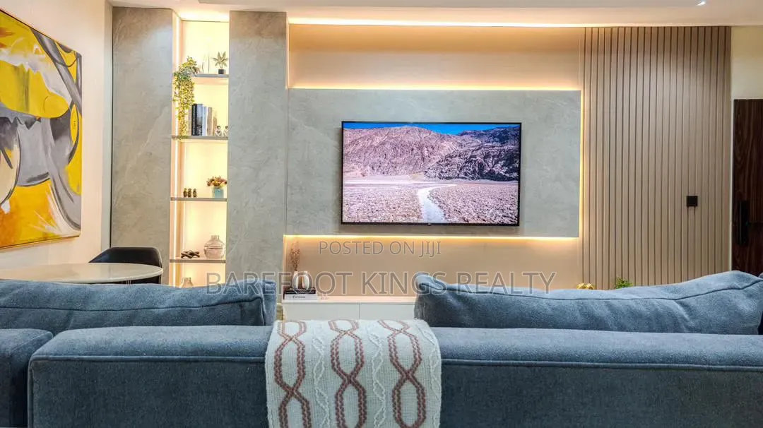 Luxury 2Bedroom Apartment in Lekki Phase 1