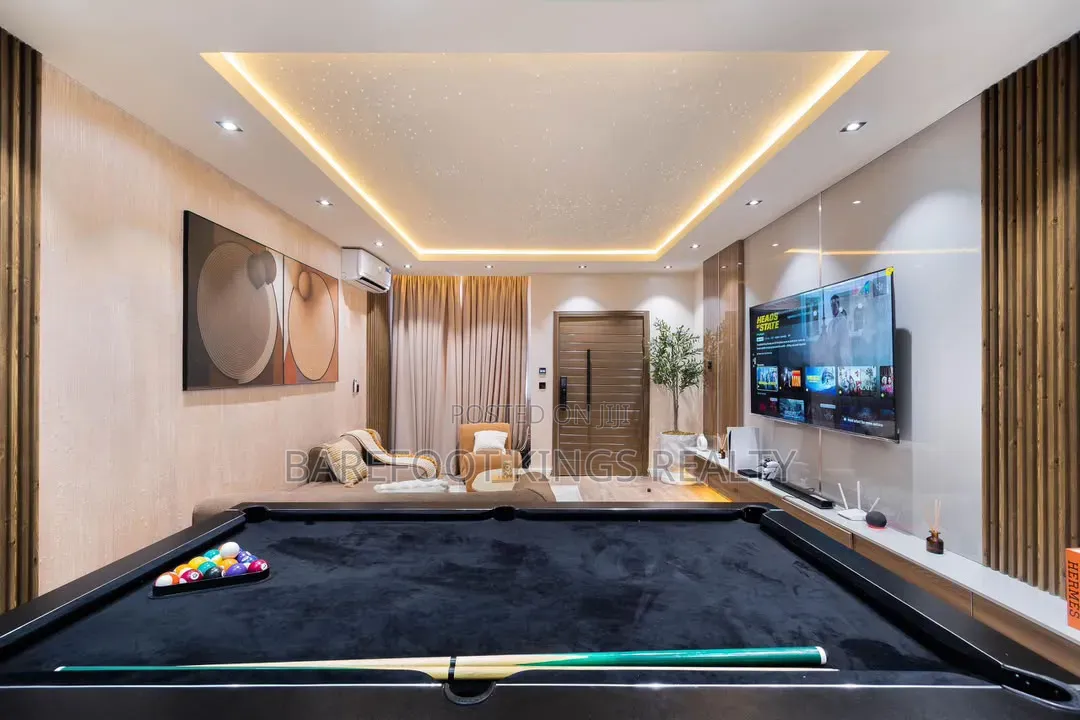 Luxury 2Bedroom Massionate Apartment in Lekki Phase 1