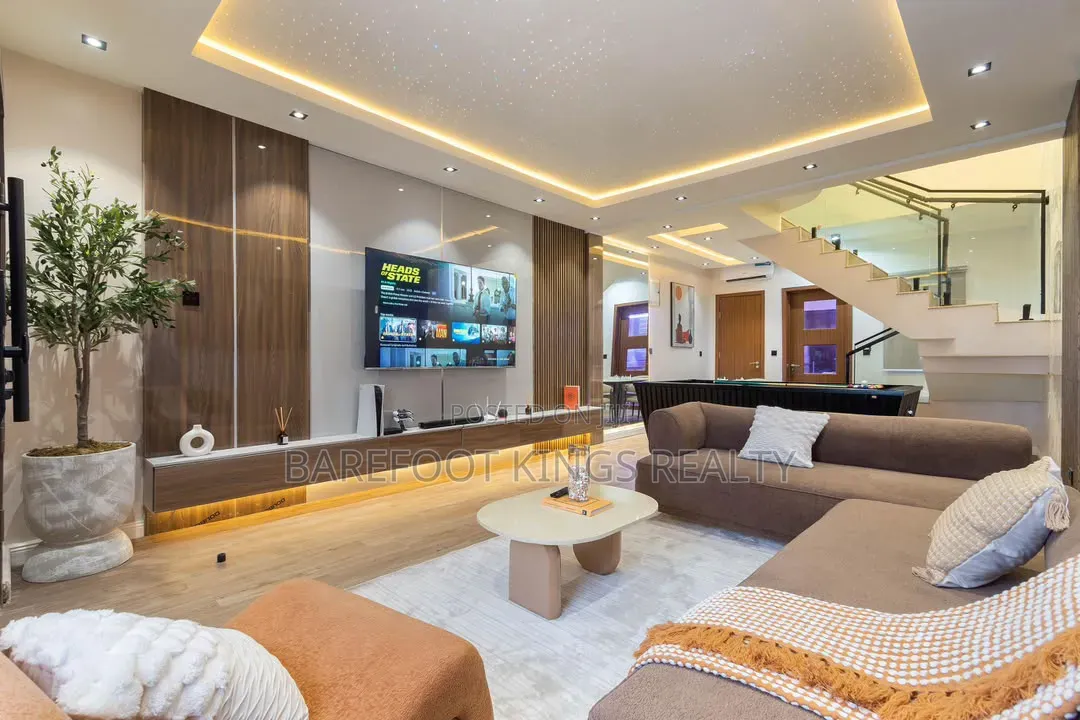 Luxury 2Bedroom Massionate Apartment in Lekki Phase 1