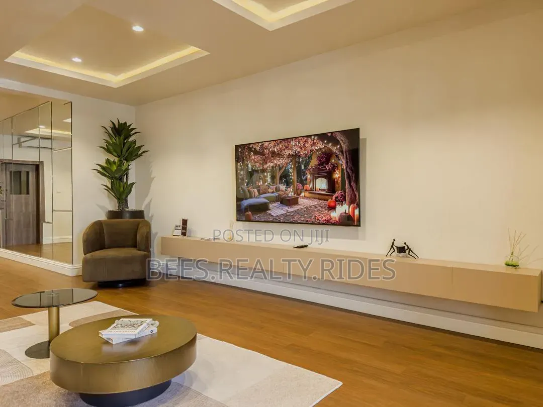 Luxury and Spacious 3BDR With a PS5, Bathtub and Balcony in Victoria Island Extension
