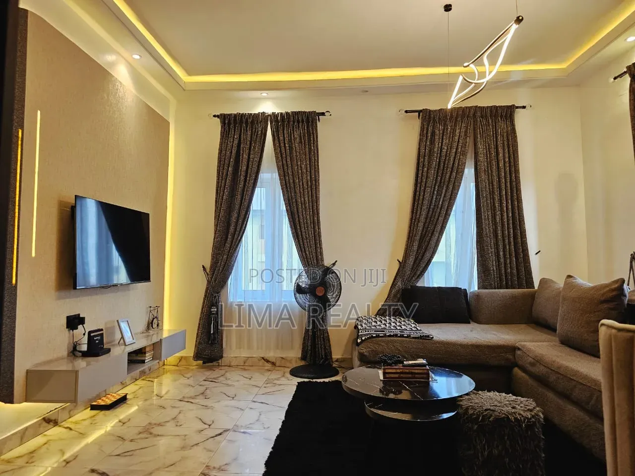 2 Bed Ikeja Airport Road With Pool in Airport Road / Ikeja