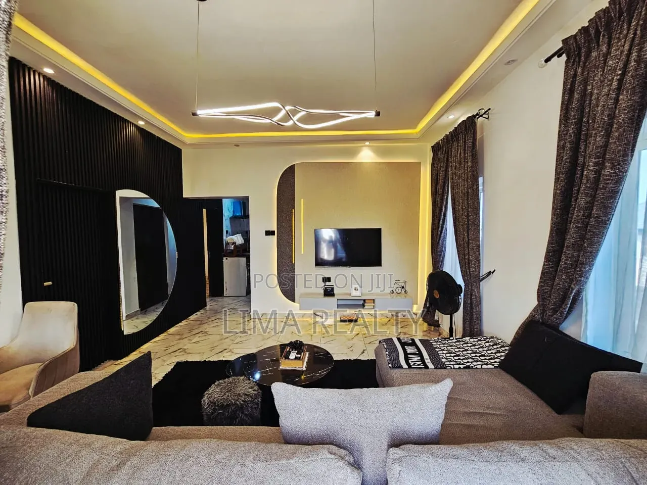 2 Bed Ikeja Airport Road With Pool in Airport Road / Ikeja