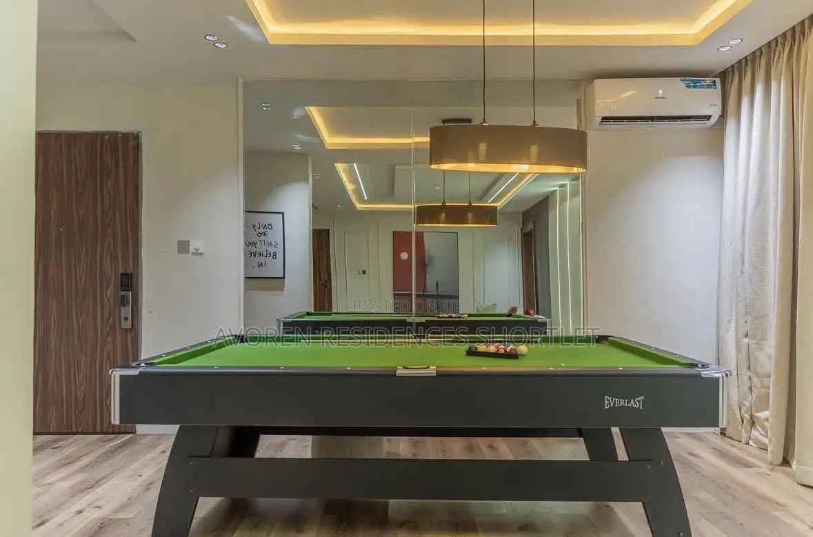 Beautiful Two Bedroom Apartment Shortlet in Lekki Phase 1