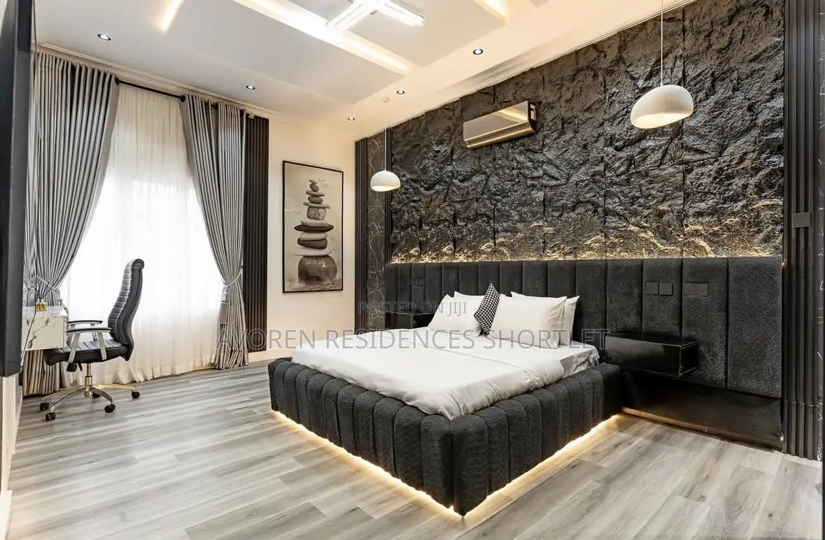 Luxurious One Bedroom Apartment Shortlet in Lekki Phase 1