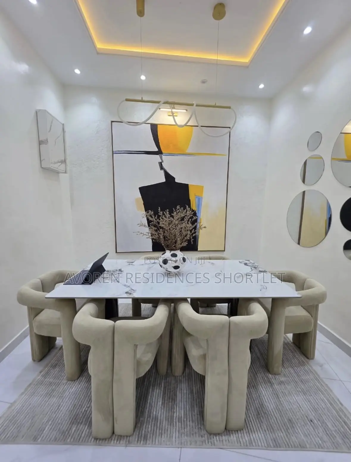 Luxury 1 Bedroom Shortlet in Admiralty Way in Lekki Phase 1