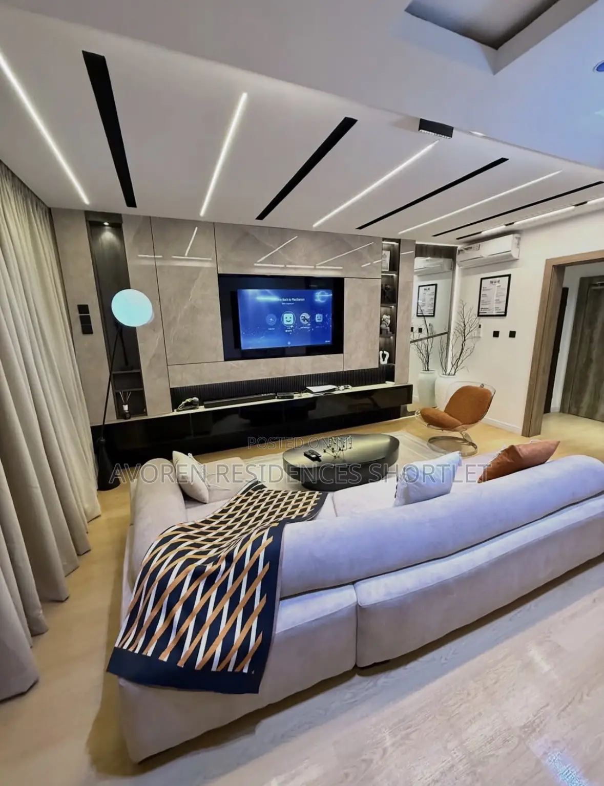 Cozy Two Bedroom in Lekki in Lekki Phase 2