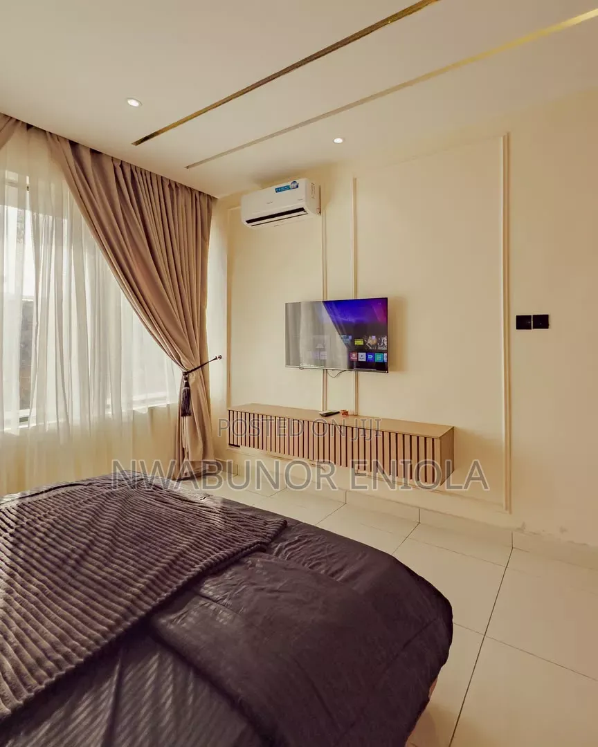 Aesthetically Pleasing One Bedroom Apartment in Surulere in Abraham Adesanya