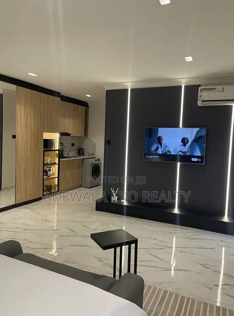 Spacious Studio Shortlet Osapa London - Pool, Gym 24/7 Power in Osapa london