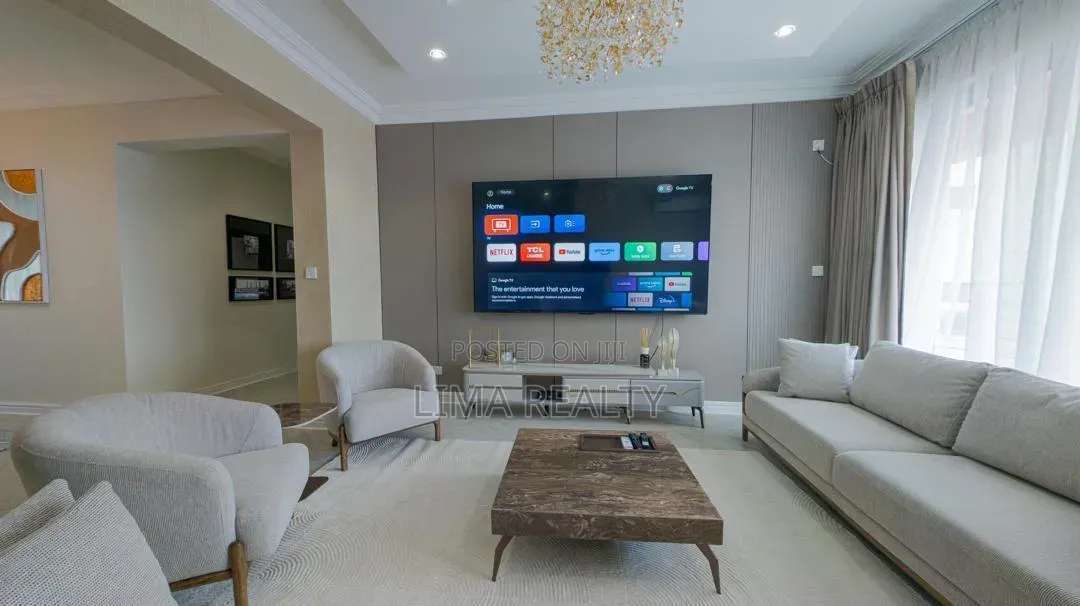 Biege Beauty- 3 Bed City View Apartment in Kofo Abayomi