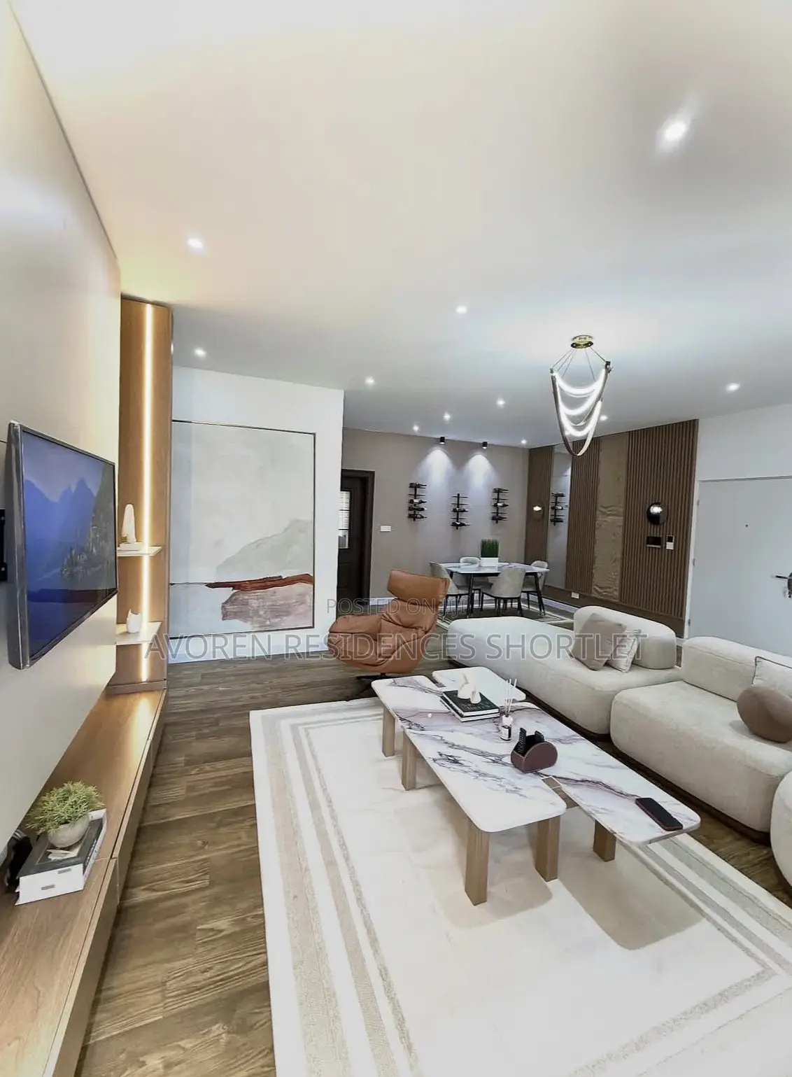 Cozy 3 Bedroom Shortlet in Admiralty Way in Lekki Phase 1