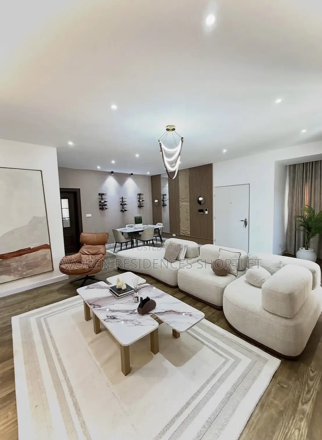 Cozy 3 Bedroom Shortlet in Admiralty Way in Lekki Phase 1