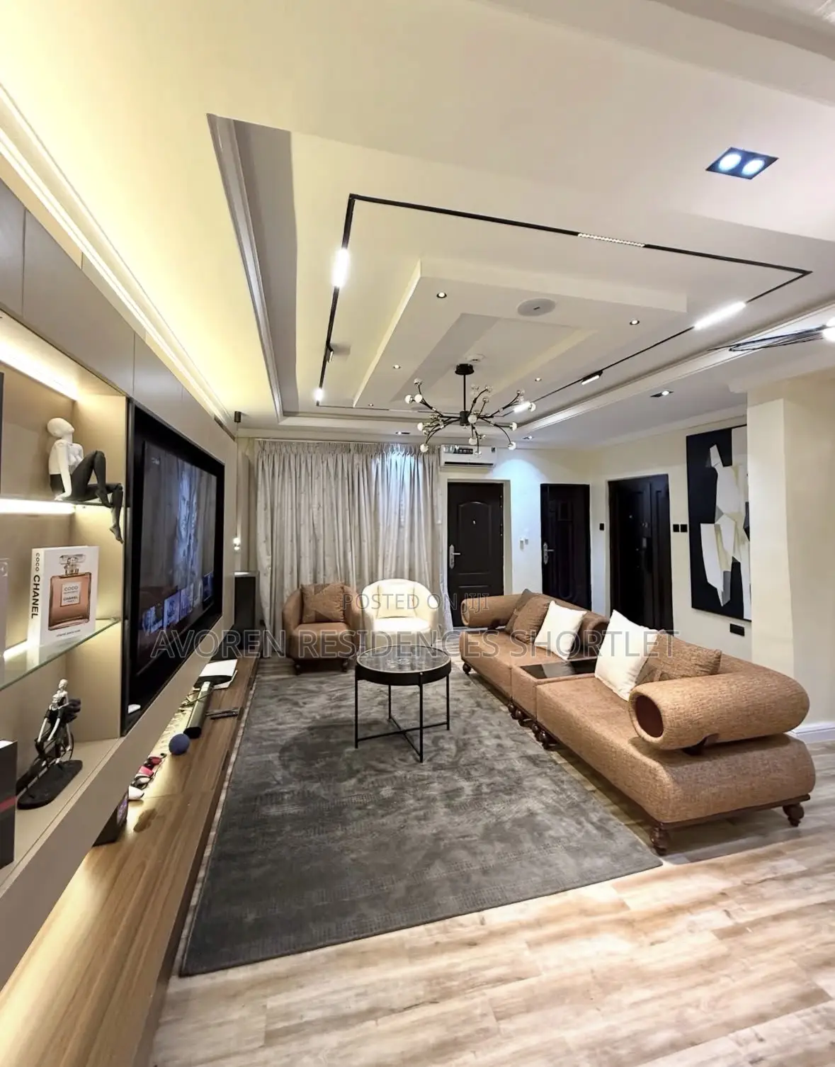 Luxurious 2 Bedroom Apartment Shortlet in Lekki in Lekki Phase 1