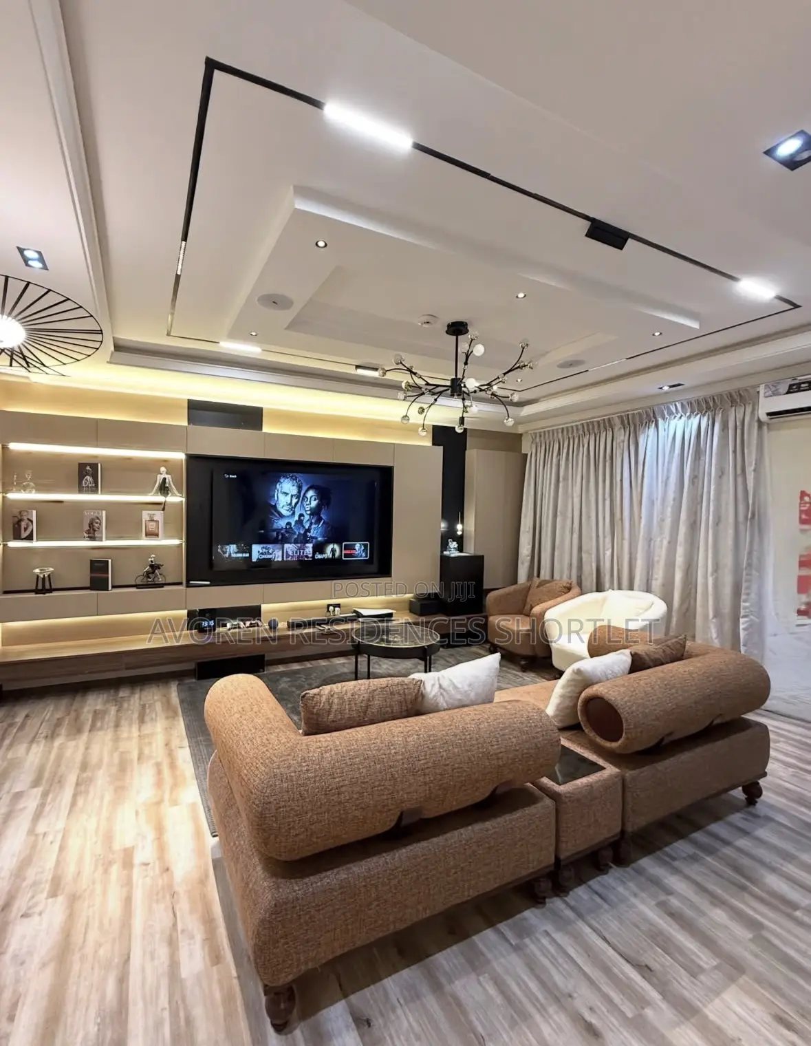 Luxurious 2 Bedroom Apartment Shortlet in Lekki in Lekki Phase 1