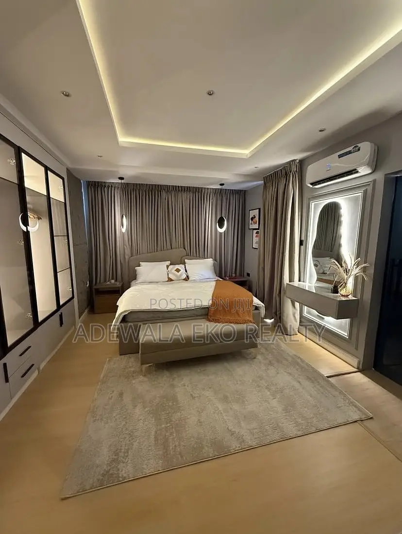 1Bedroom Shortlet Lekki Phase 1 - 24/7 Power|PS5|Pool in Lekki Phase 1