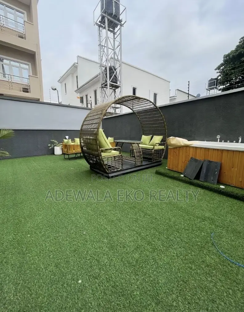 Luxury 3-4 Bedroom Serviced Shortlet Apartment Ikeja GRA in Ikeja GRA