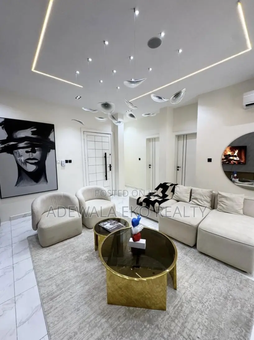 1-Bedroom Shortlet in Ologolo Lekki – Cinema, PS5, 24/7 Power in Ologolo