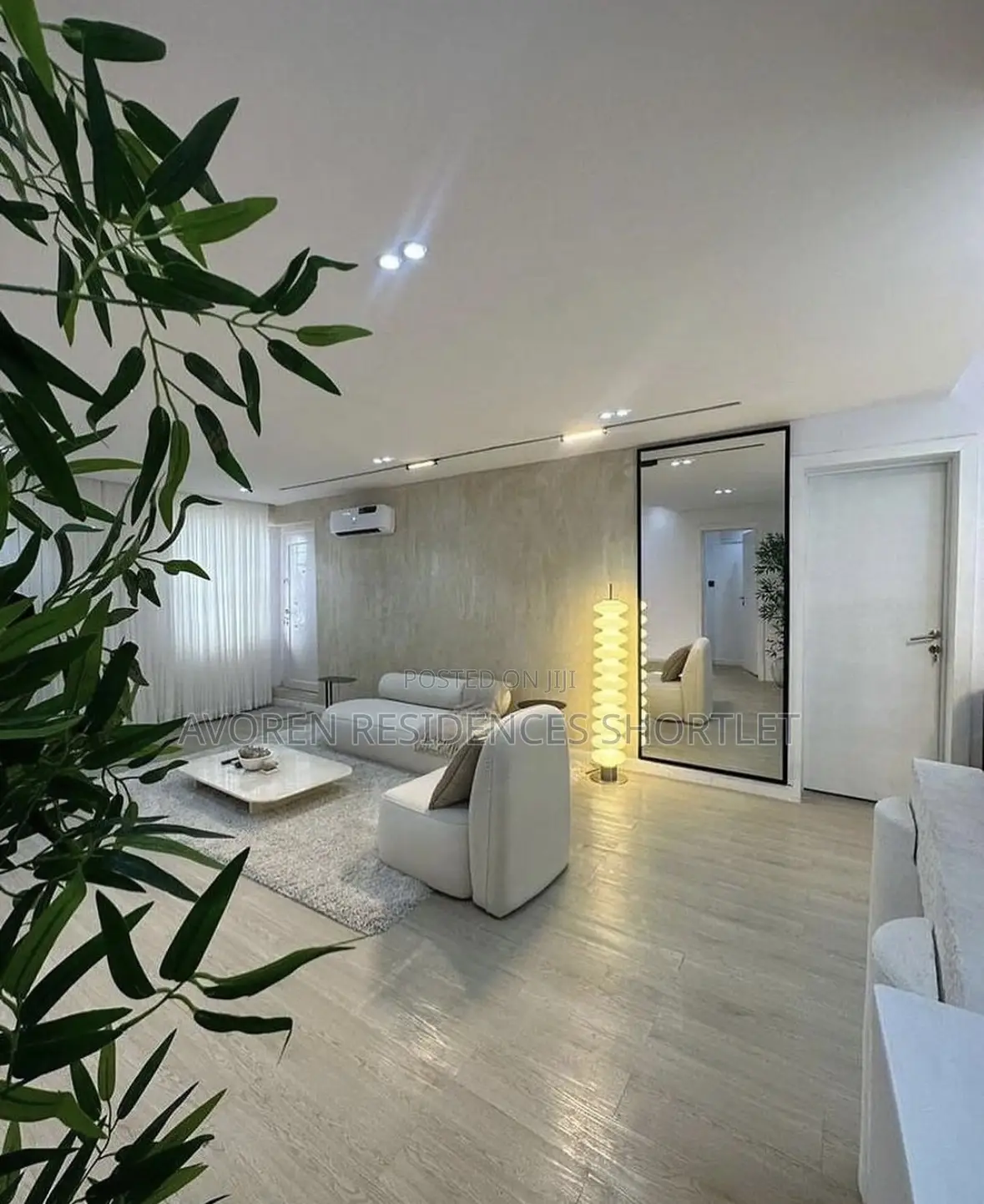 Luxurious One Bedroom Apartment in Admiralty Way in Lekki Phase 1