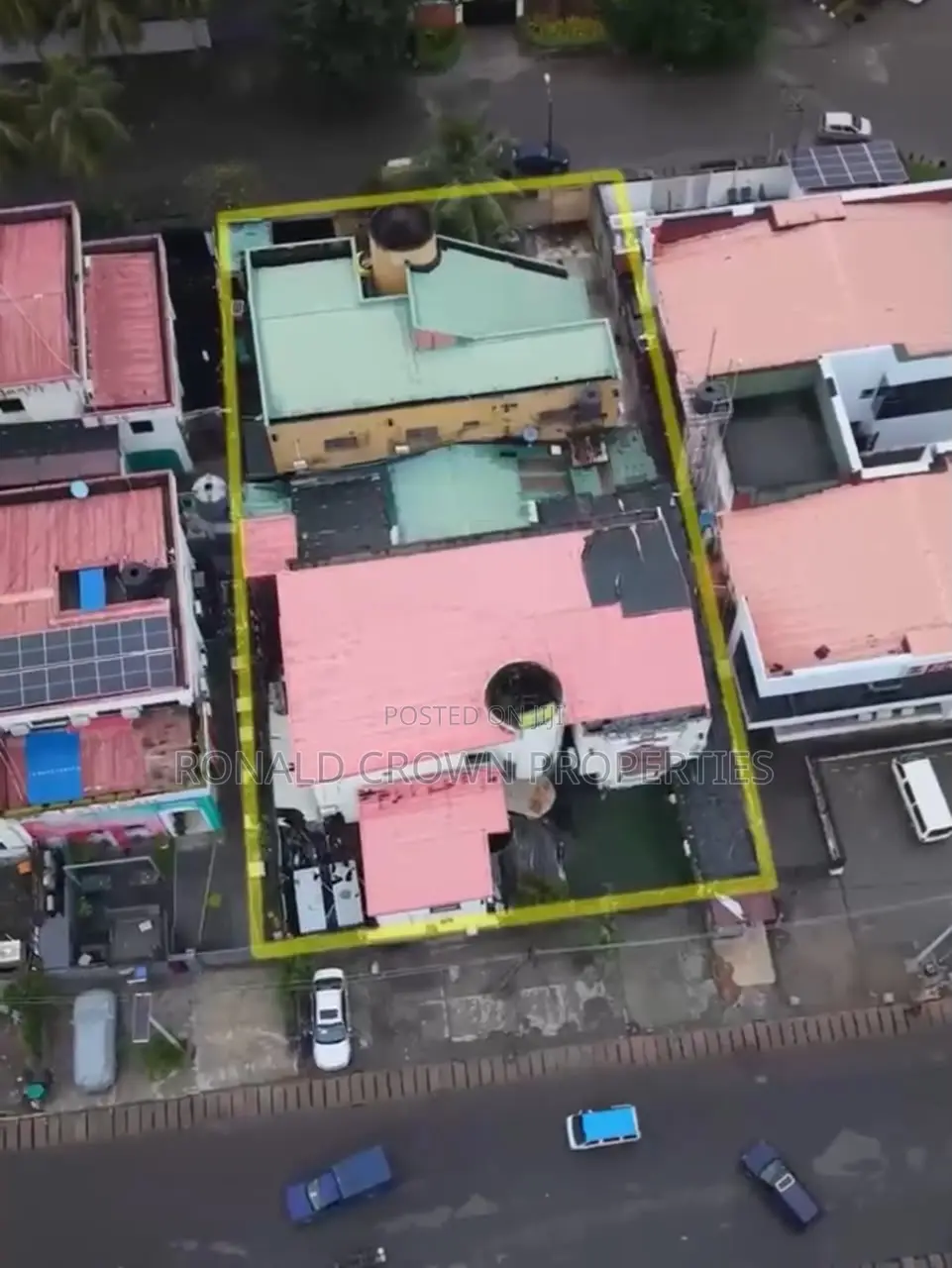 1060sqm of Land With Demolishable Building at Victoria Island in Ligali Ayorinde