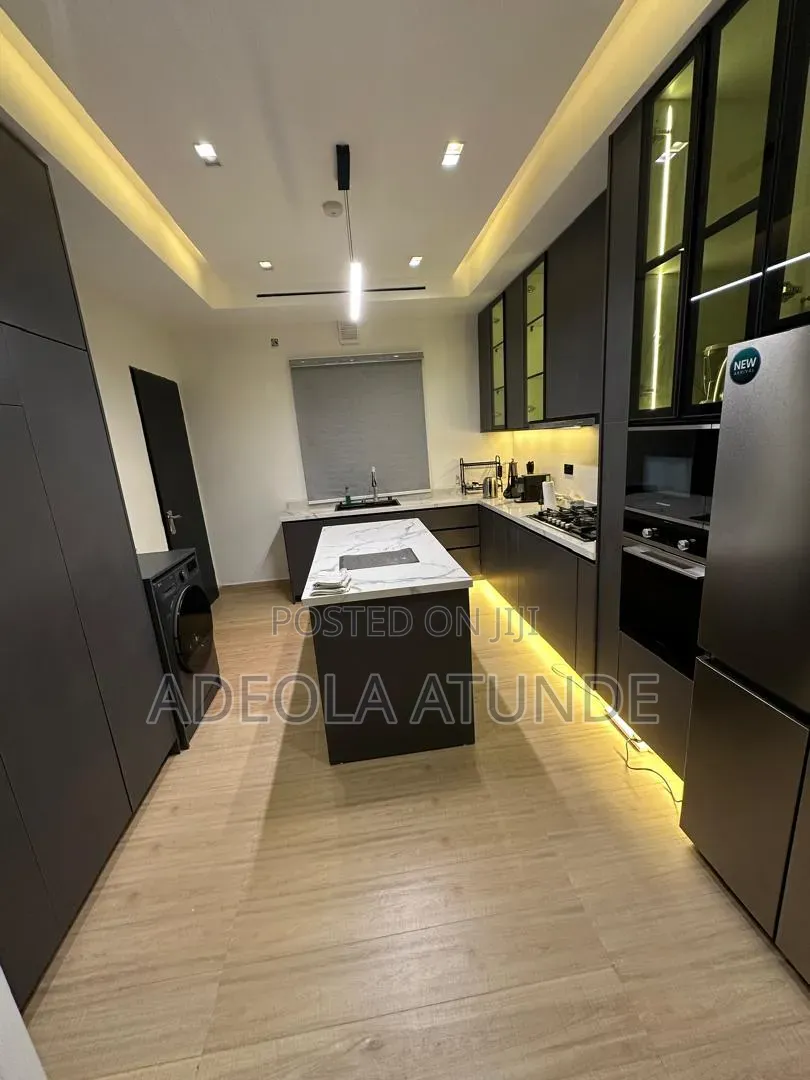 Executive 3-Bedroom Apartment | Wuye in Wuye