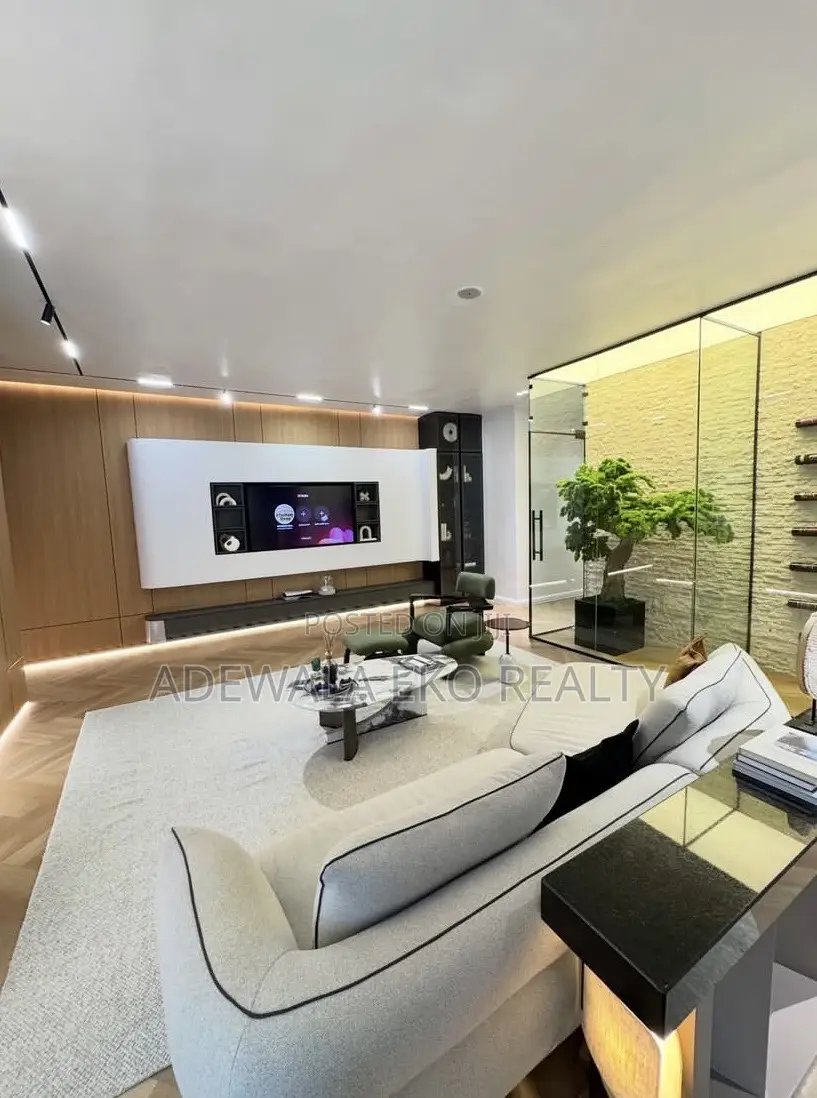 2 Bedroom, Lekki Phase 1- 24/7power| Alexa| PS5 | Smart Home in Lekki Phase 1