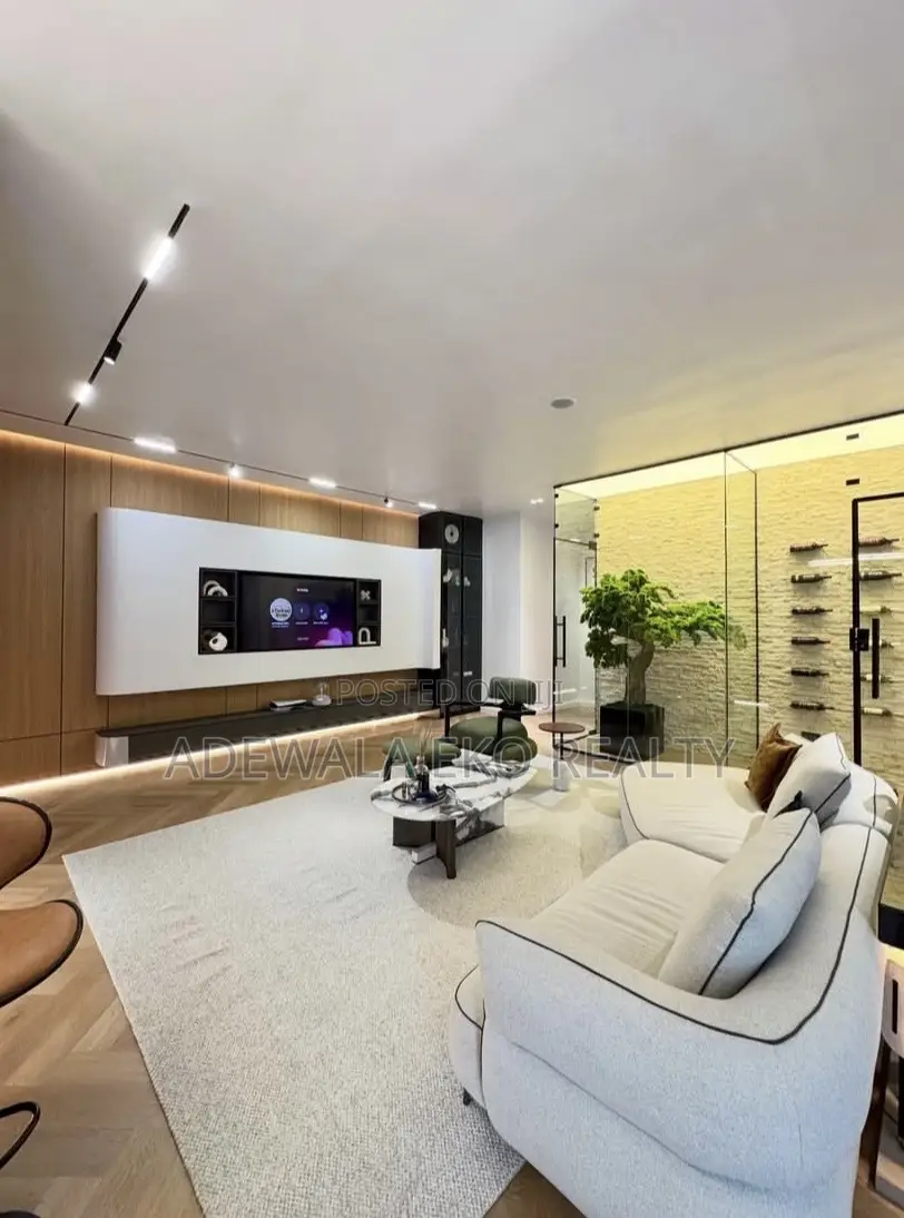 2 Bedroom, Lekki Phase 1- 24/7power| Alexa| PS5 | Smart Home in Lekki Phase 1