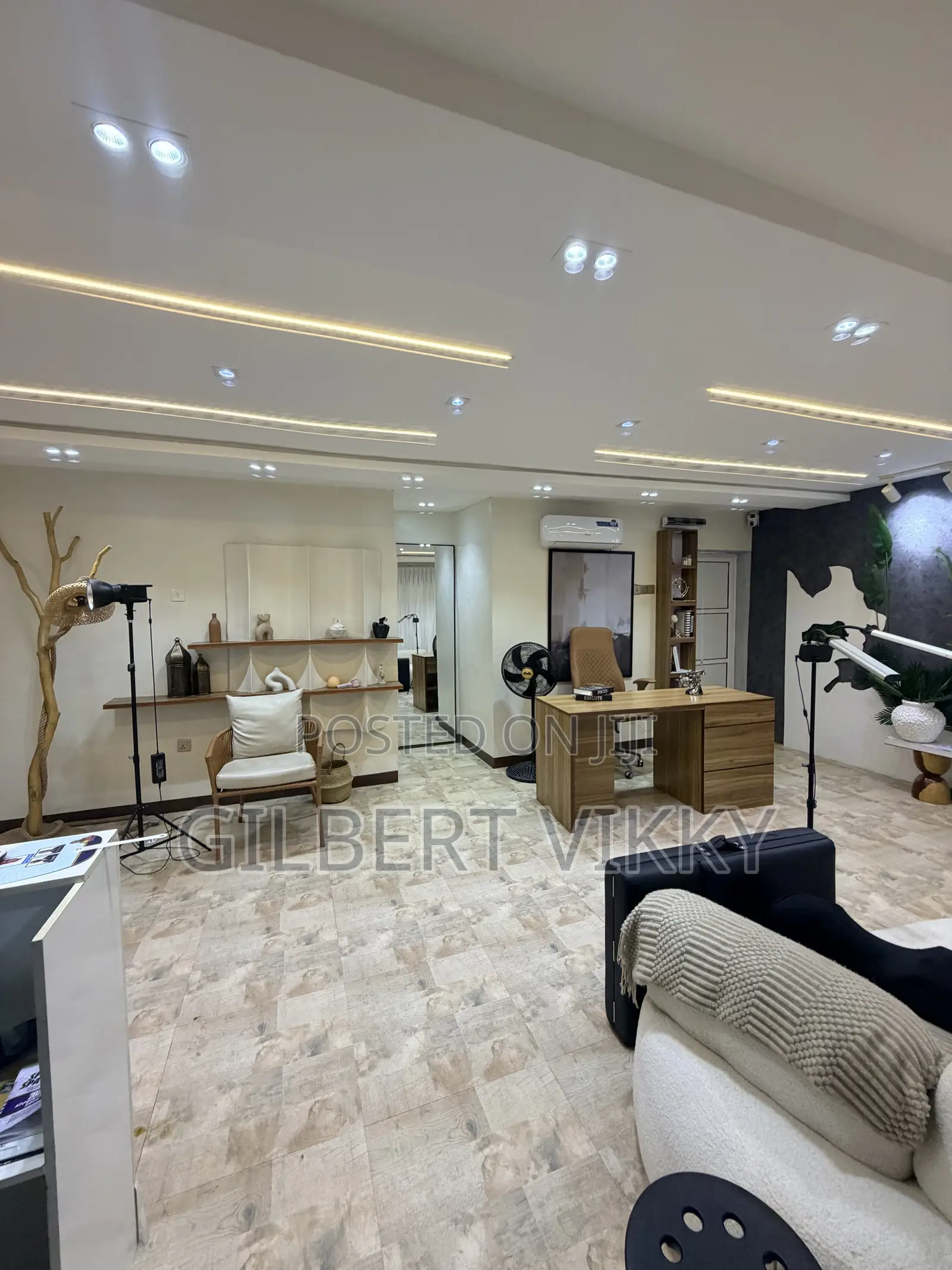 Furnish Office Space for Subletting in Jericho