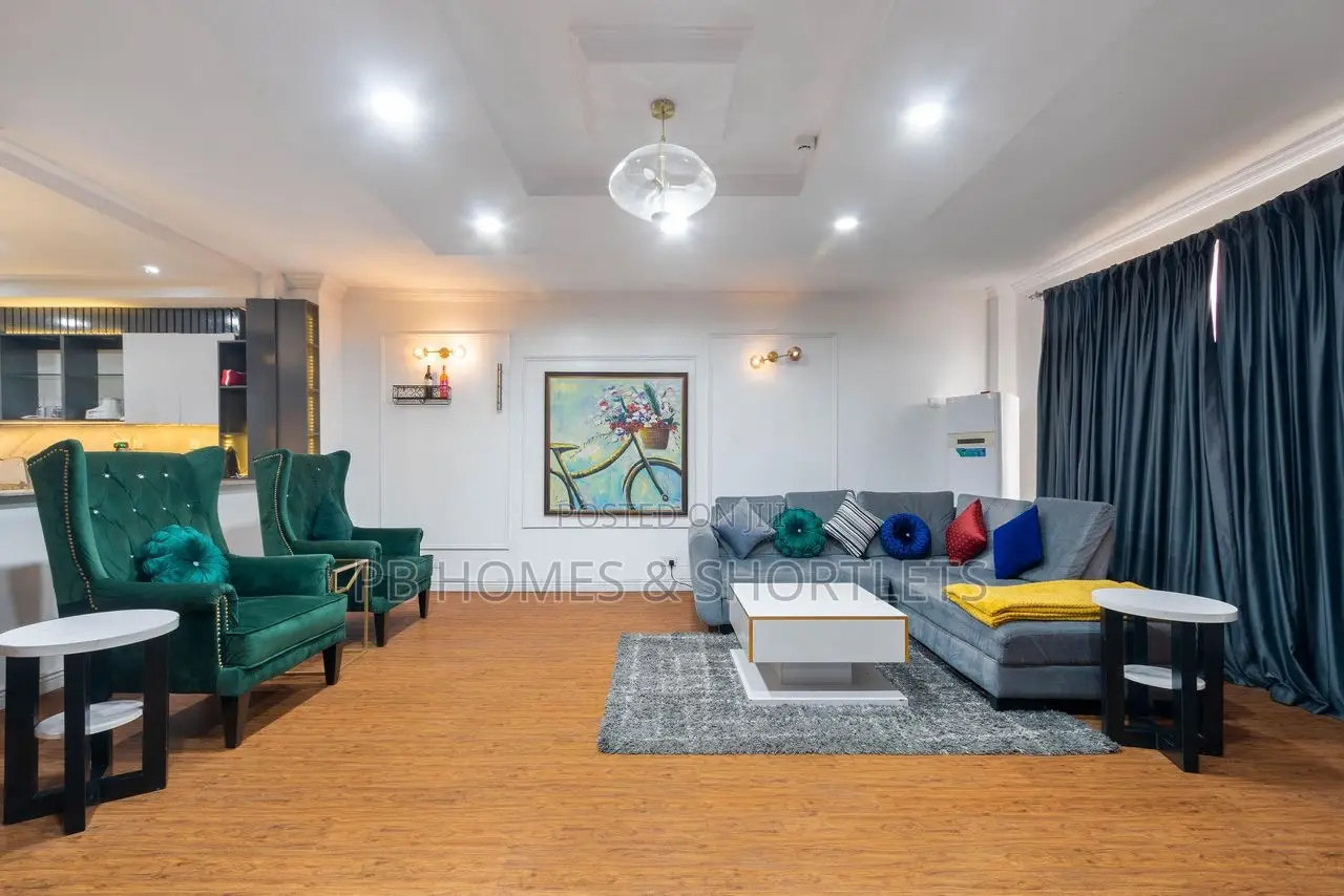 Tastefully Furnished 3 Bedroom Apartment in Lekki Phase 1