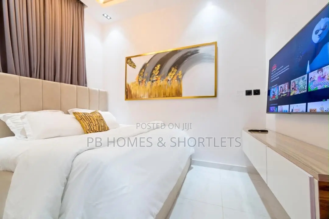 Newly Baked Studio Apartment in Chevron