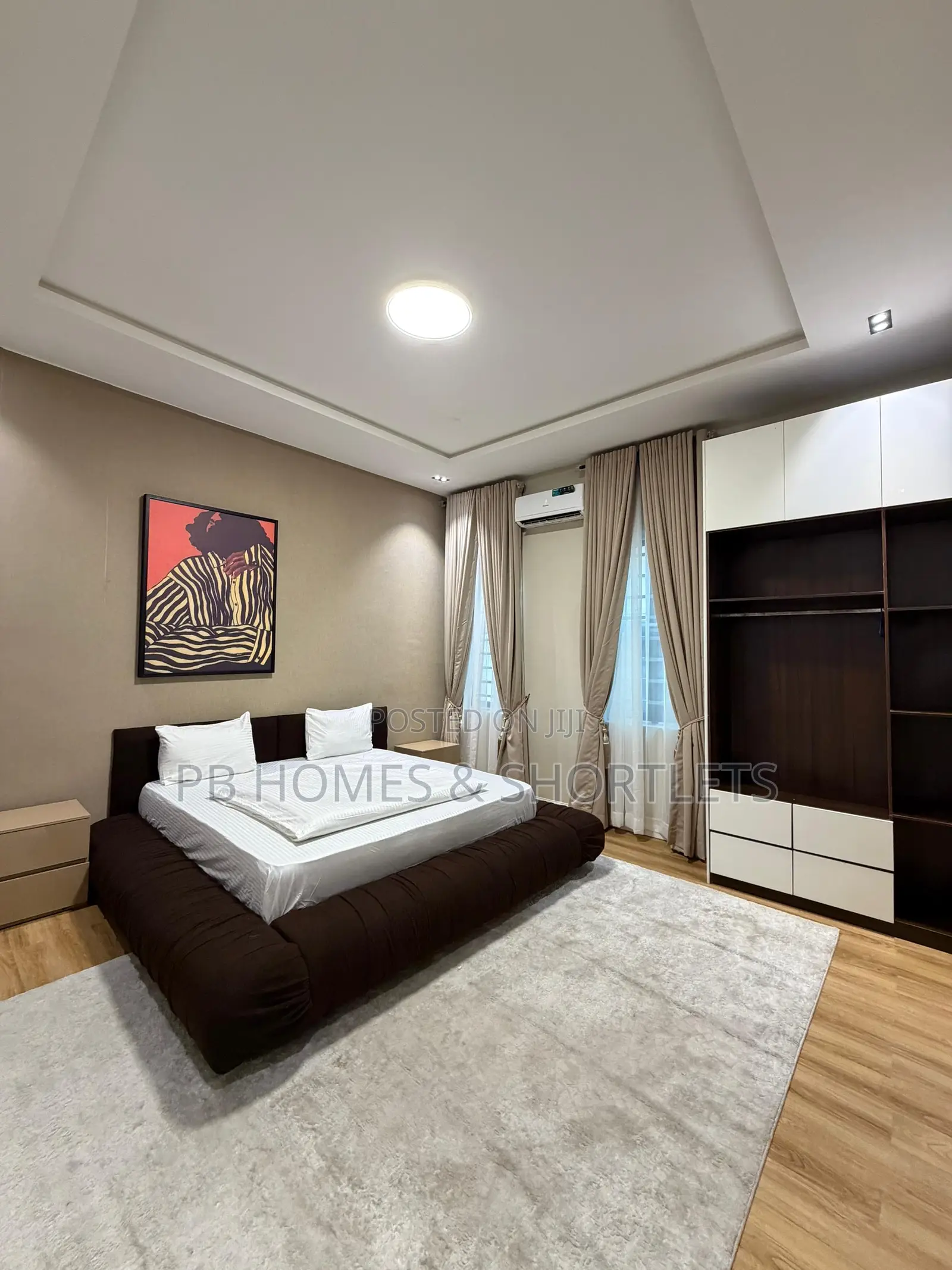 Deluxe 2 Bedroom Apartment in Chevron