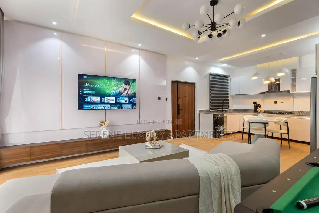 Luxury 2bedroom Apartment Snooker Balcony PS5 and Pool in Ikate
