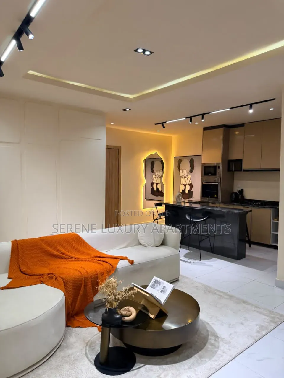 Luxurious 2bedroom Apartment With PS5 Gym and Balcony in Chevron