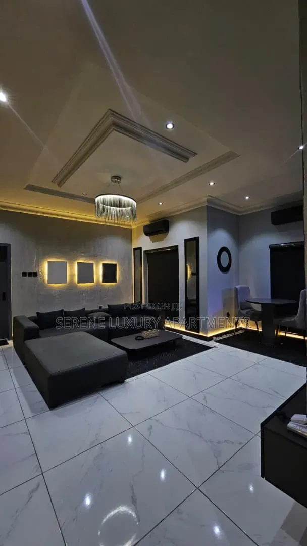 Luxury One Bedroom Apartment With Swimming Pool and Gym in Lekki Phase 1