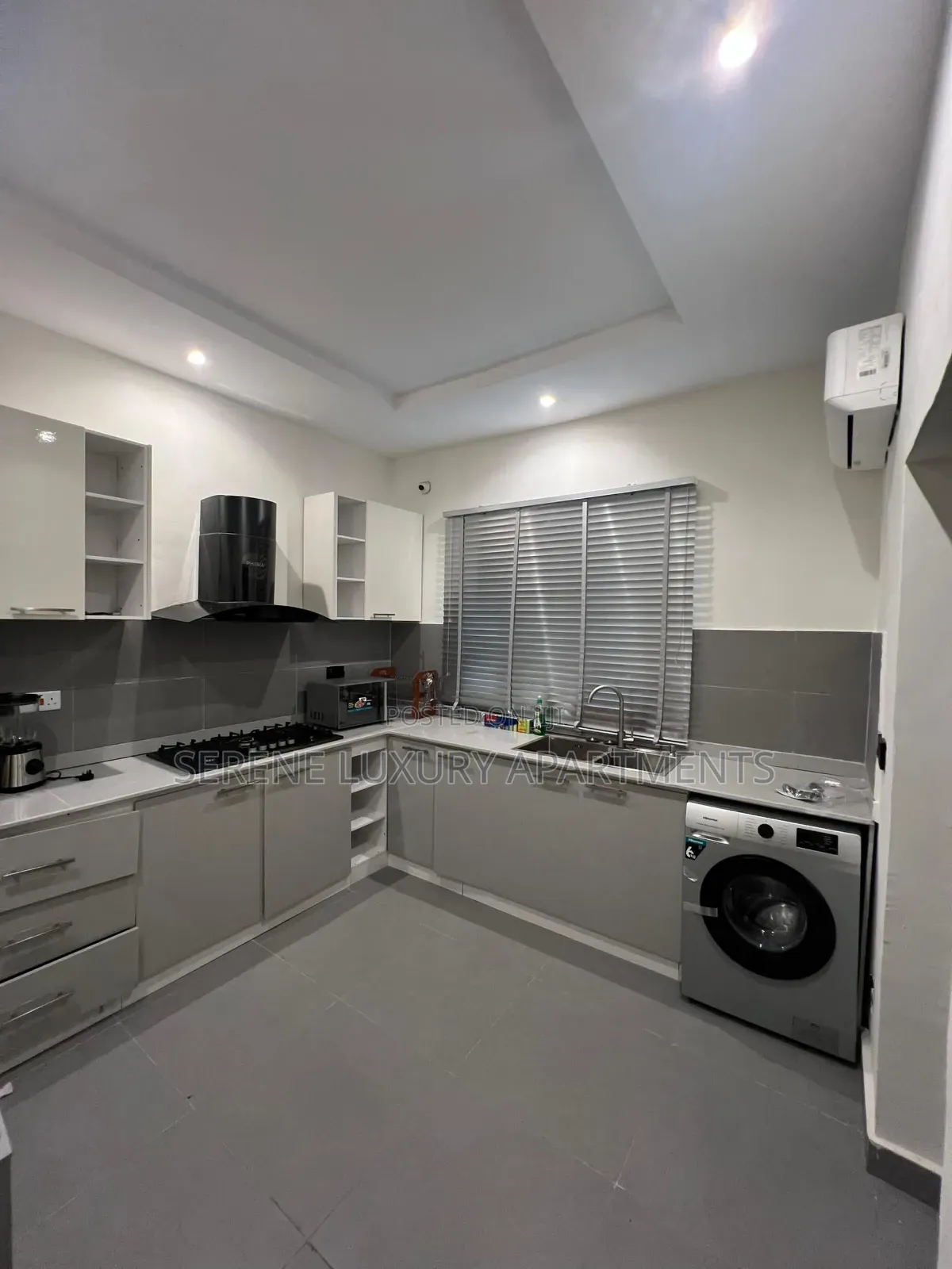 Luxury One Bedroom Apartment With Swimming Pool and Gym in Lekki Phase 1