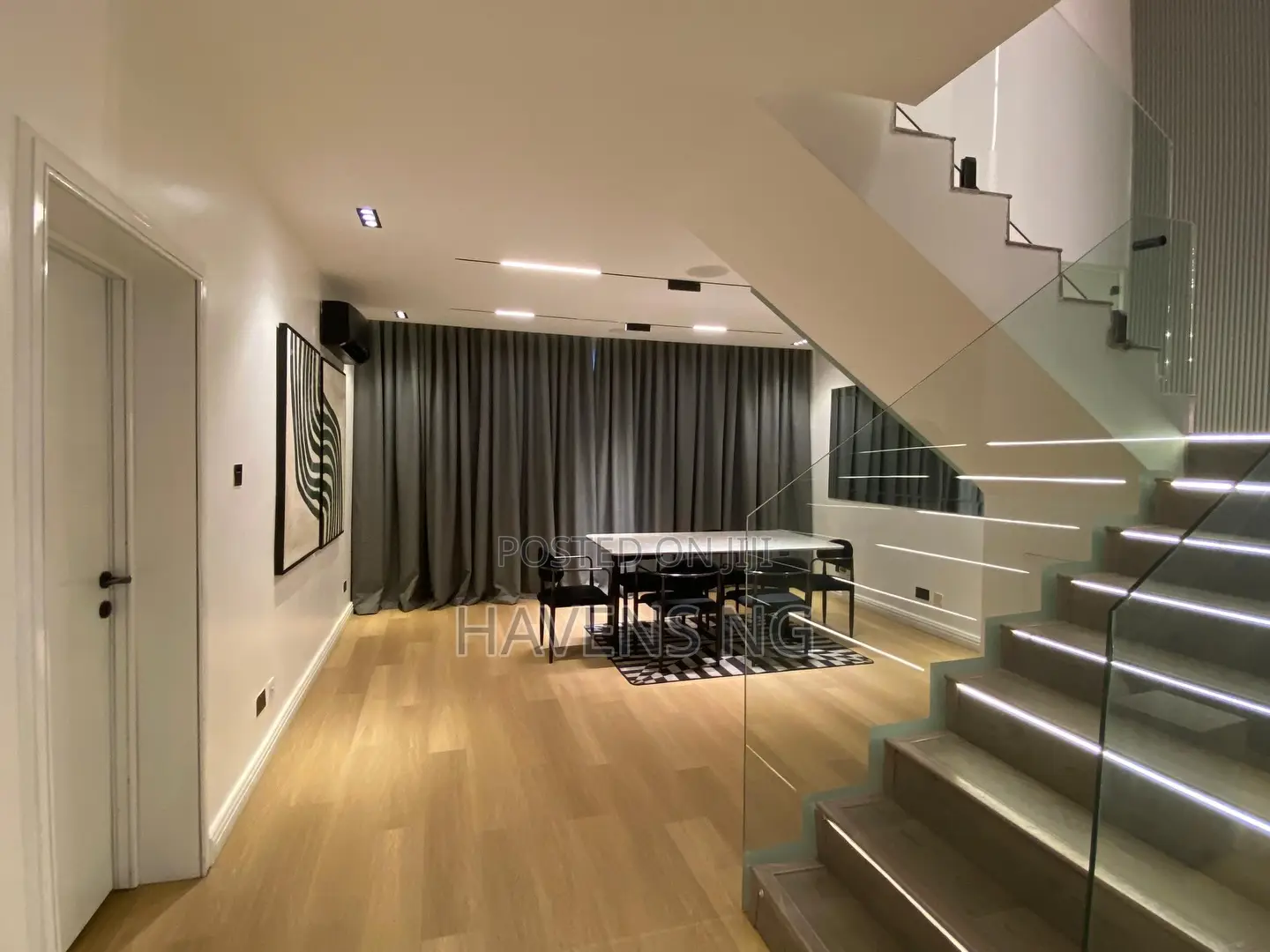 Luxury 3-Bedroom Maisonette in Parkview Estate