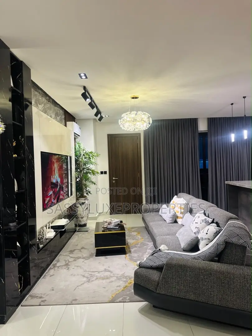 2 Bedroom With Snookers,ps5,pool and Gym in Lekki Phase 1