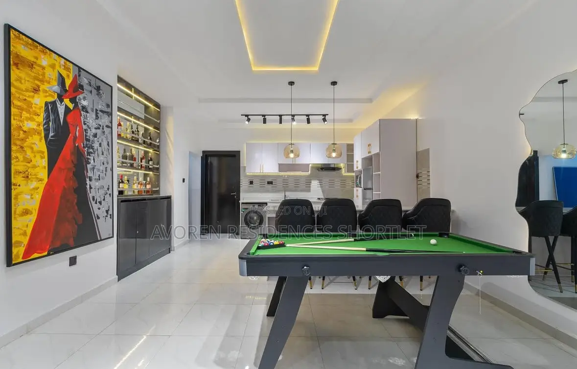Beautiful Two Bedroom Shortlet in Lekki Phase 1