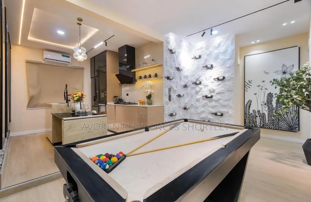 Luxurious One Bedroom Apartment Shortlet in Admiralty Way in Lekki Phase 1