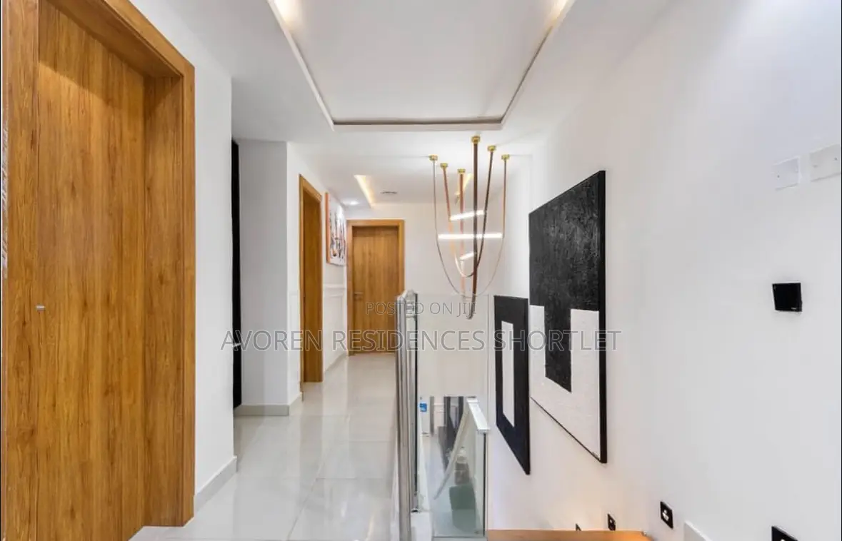 Luxurious 3 Bedroom Shortlet Ikoyi Waterfront in Ikoyi