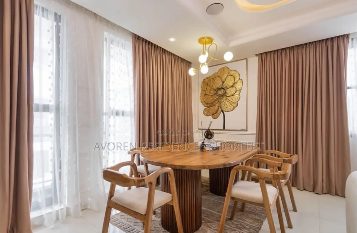 Luxurious 3 Bedroom Shortlet Ikoyi Waterfront in Ikoyi