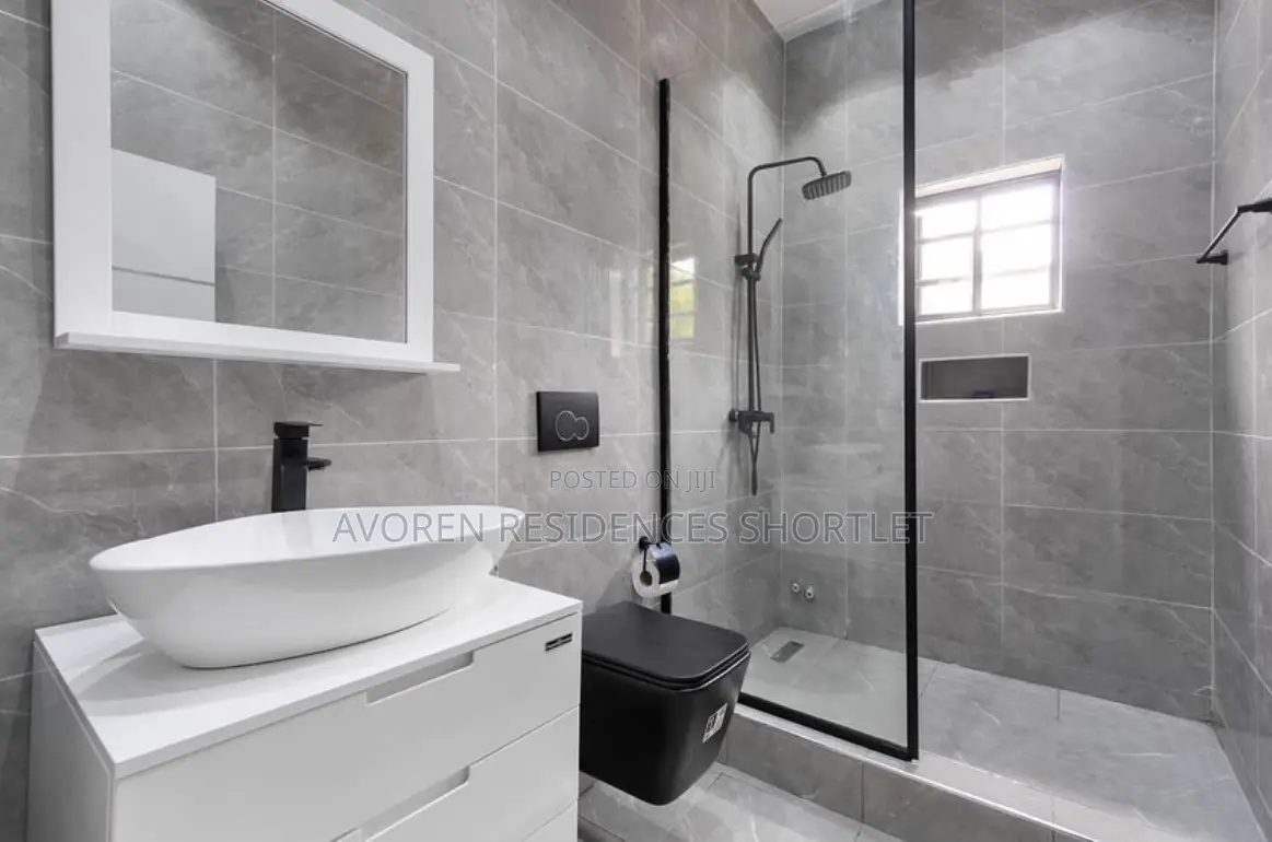 Classic 3 Bedroom Shortlet Ikate in Lekki Phase 1