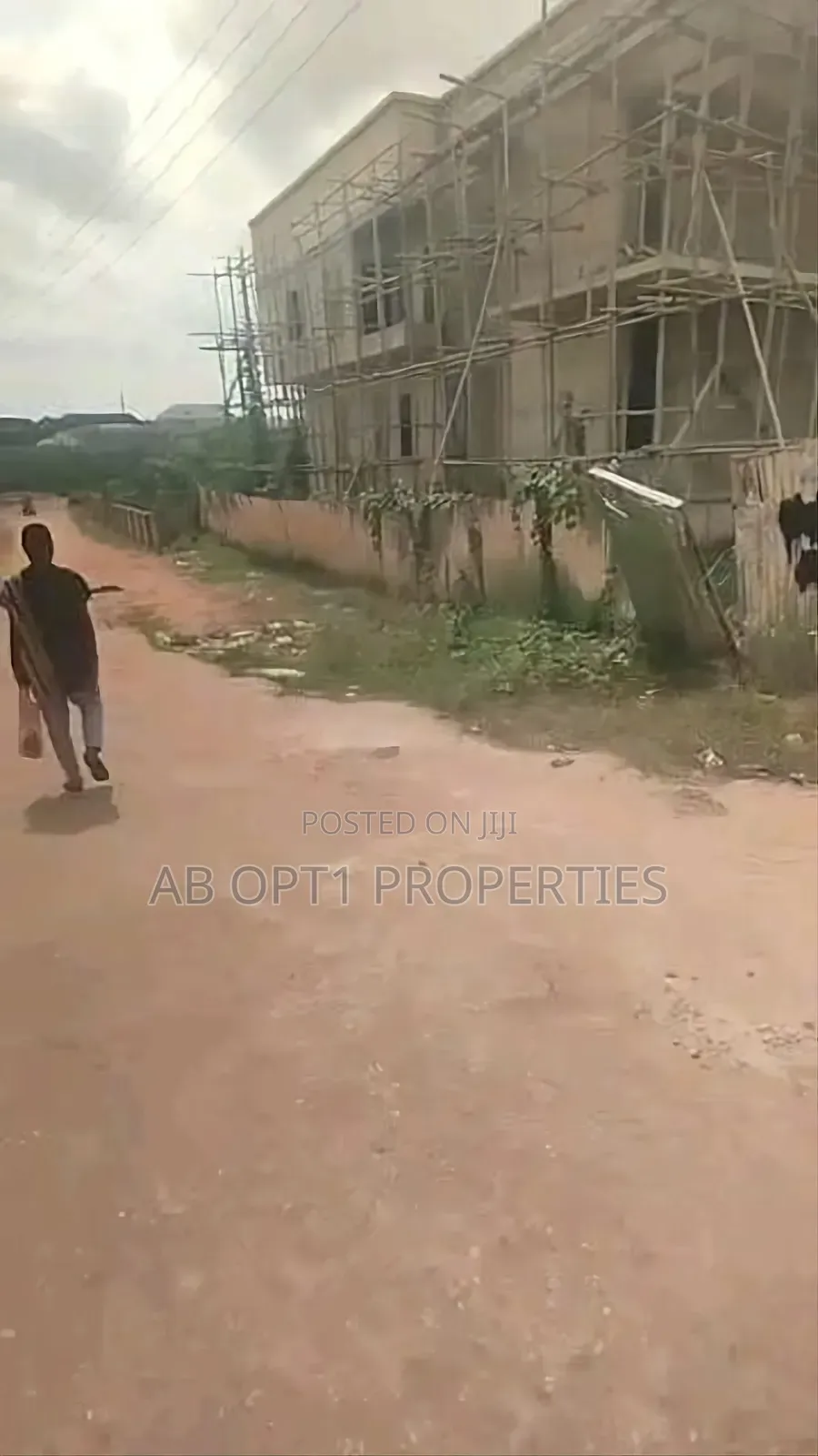 100ft by 100ft Land at Fanalu Road, Off Country Home for Sale in Benin City