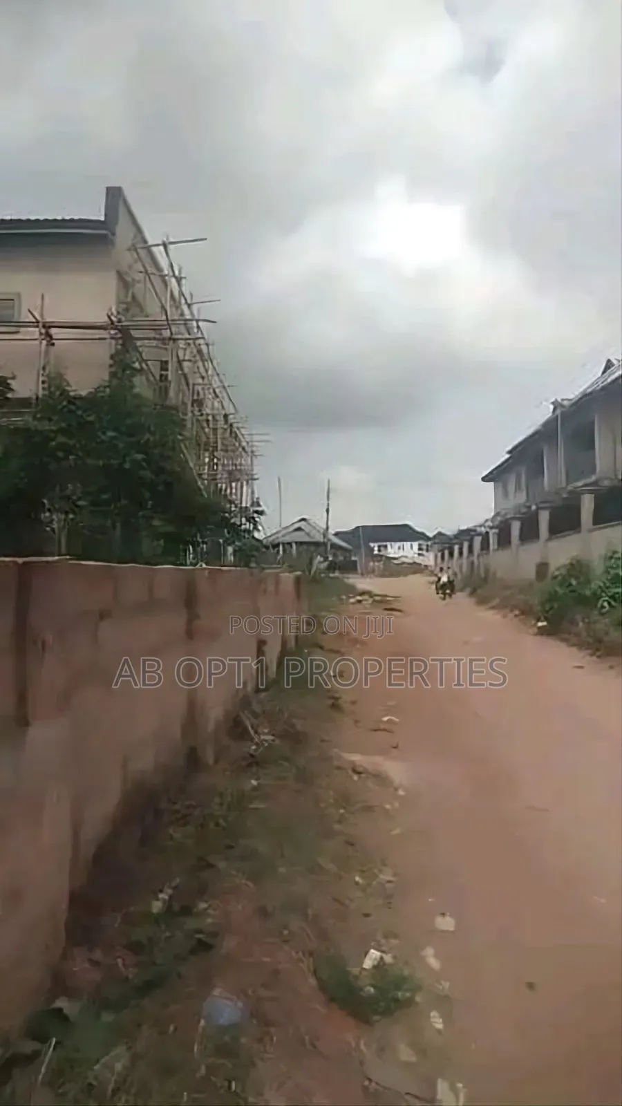 100ft by 100ft Land at Fanalu Road, Off Country Home for Sale in Benin City