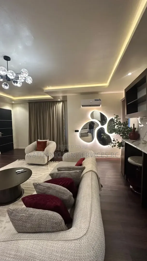 Auxi-Luxury One (1) Bedroom Apartment in Jahi