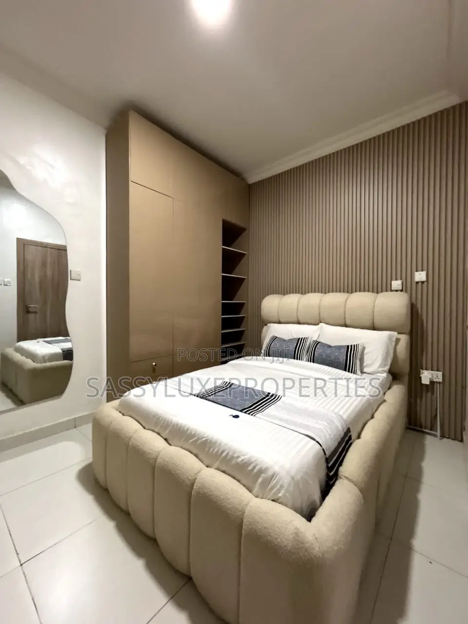 Cozy 2 Bedroom in Chevro in Chevron