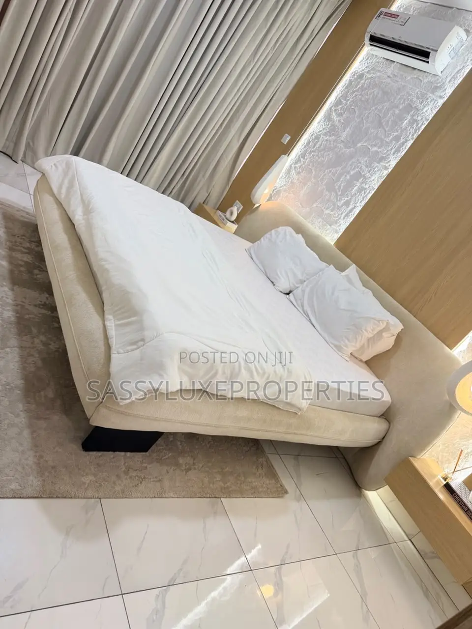 Luxurious 2 Bedroom Apartment Ps5 Console in Chevron