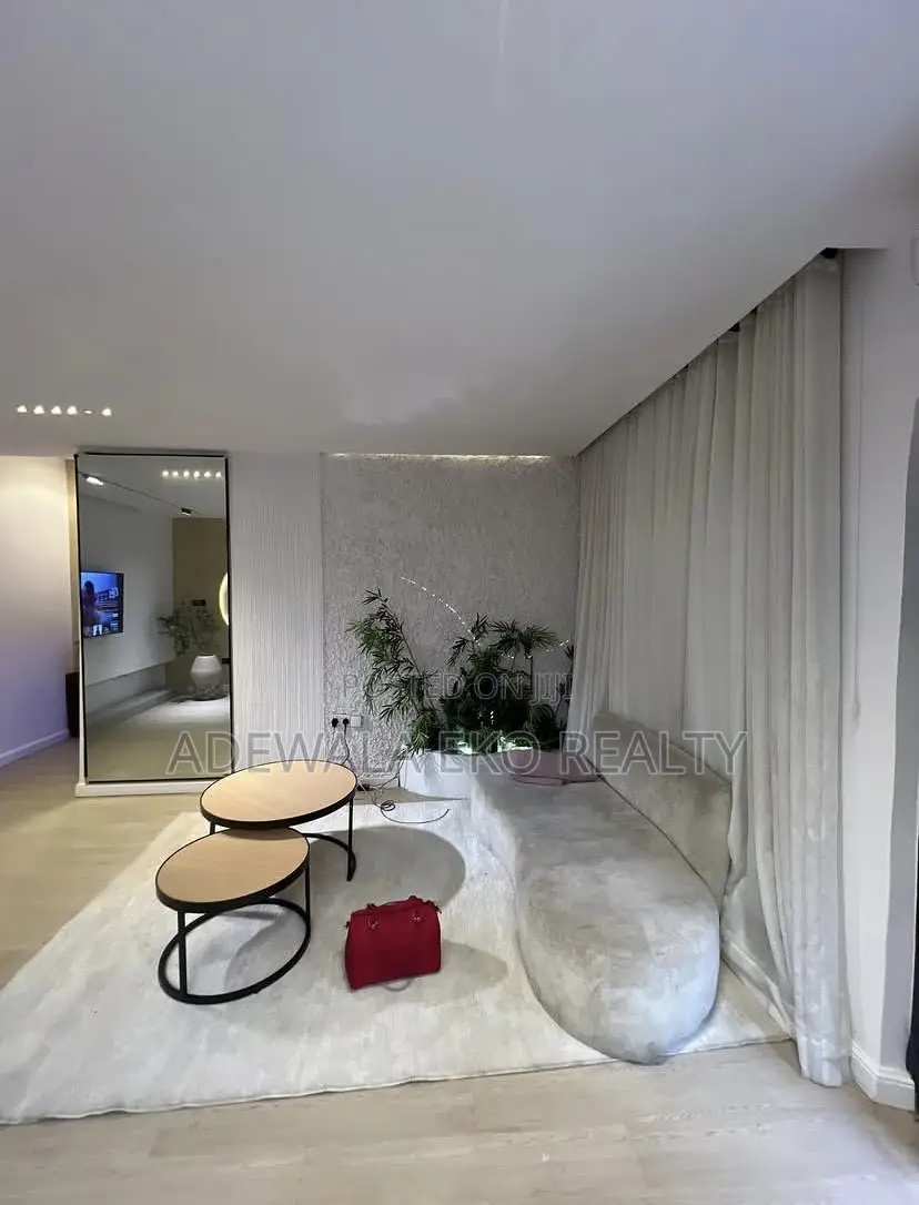 1 Bedroom Serviced Apartment Chevron Lekki | Content Studio Shortlet in Chevron