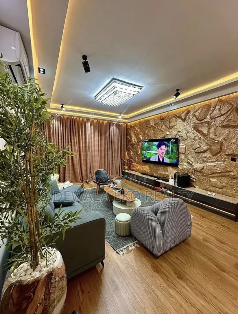 Luxury 3 Bedroom, Osapa London Lekki. in Osapa london