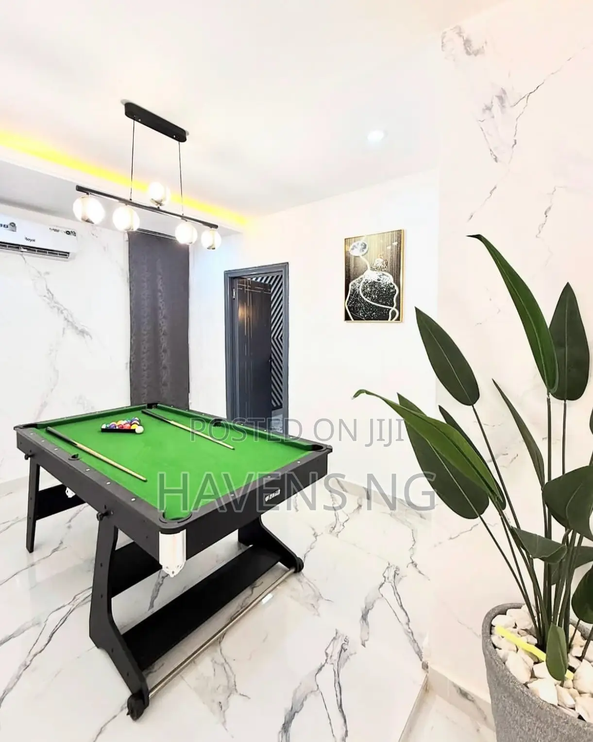 Beautiful 3-Bedroom Apartment for Short Let in Jahi
