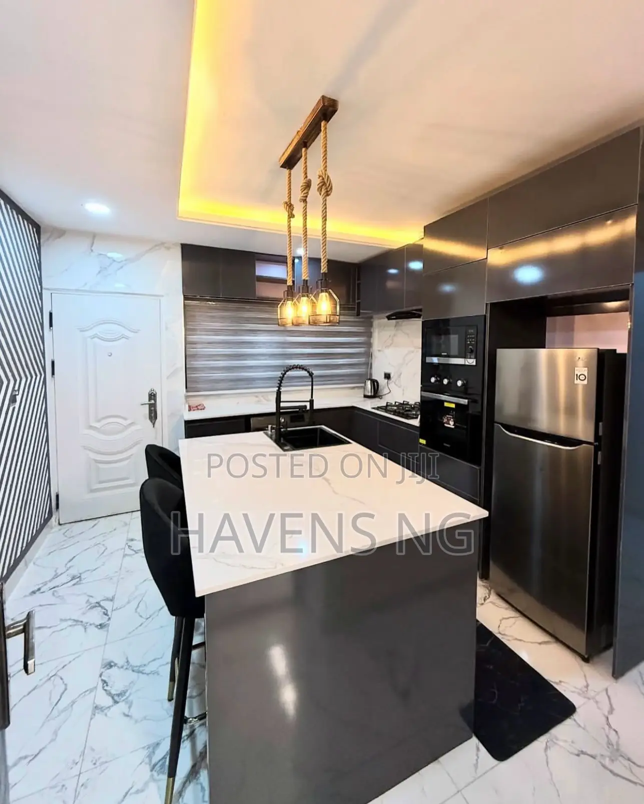 Beautiful 3-Bedroom Apartment for Short Let in Jahi