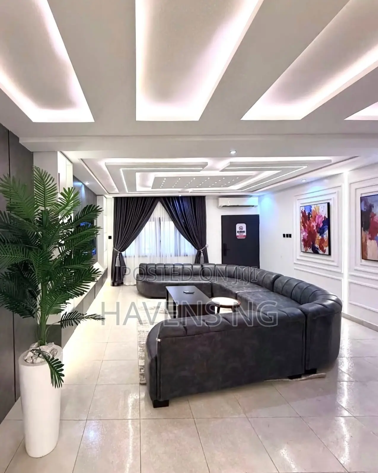 Beautiful 3-Bedroom Apartment for Short Let in Zone 2 / Wuse
